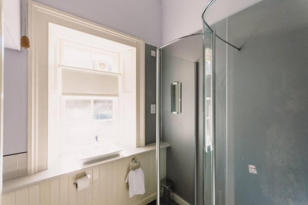 Wallace Apartment - A Unique Apartment In Countryside Park With Wifi And Access To Bar And Pool Περθ Εξωτερικό φωτογραφία