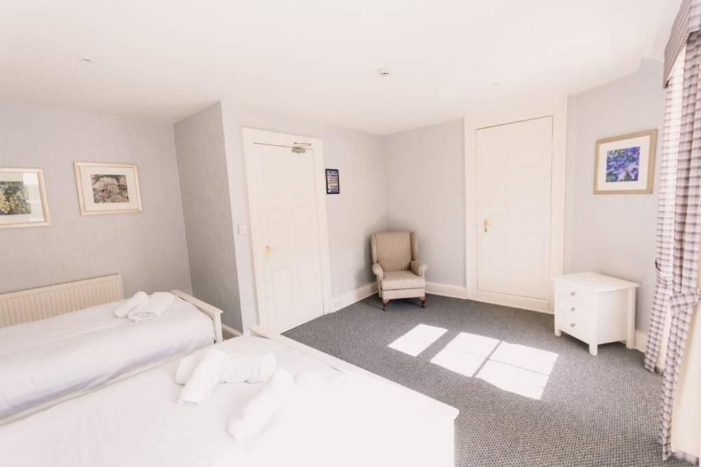 Wallace Apartment - A Unique Apartment In Countryside Park With Wifi And Access To Bar And Pool Περθ Εξωτερικό φωτογραφία