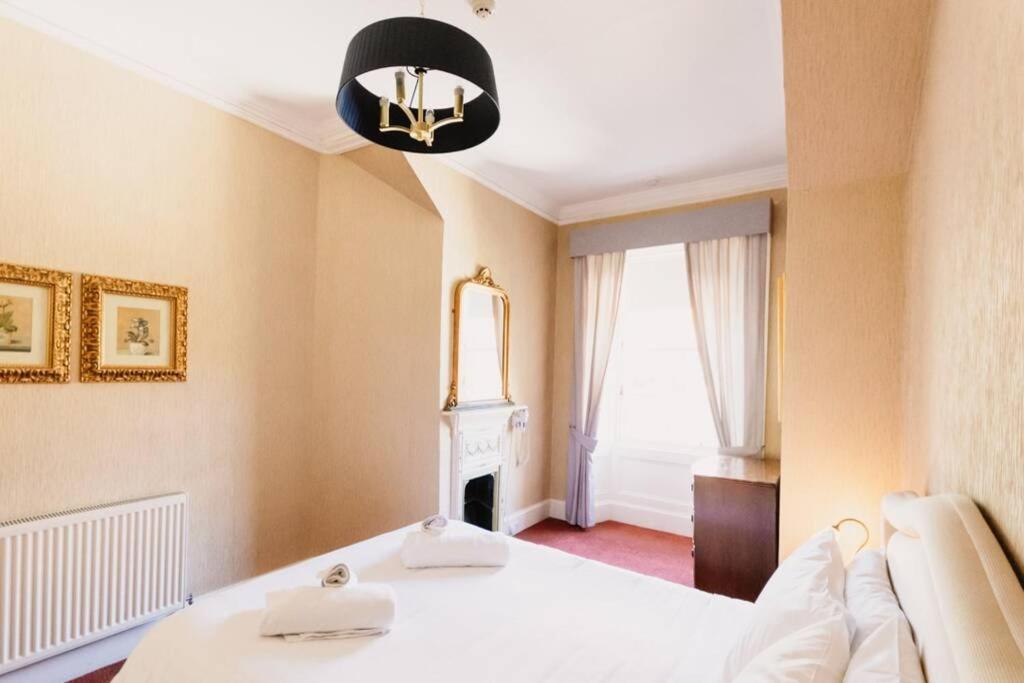 Wallace Apartment - A Unique Apartment In Countryside Park With Wifi And Access To Bar And Pool Περθ Εξωτερικό φωτογραφία