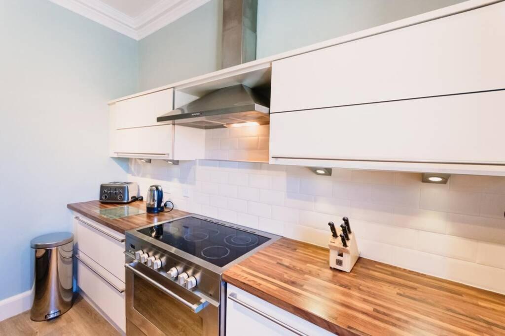 Wallace Apartment - A Unique Apartment In Countryside Park With Wifi And Access To Bar And Pool Περθ Εξωτερικό φωτογραφία